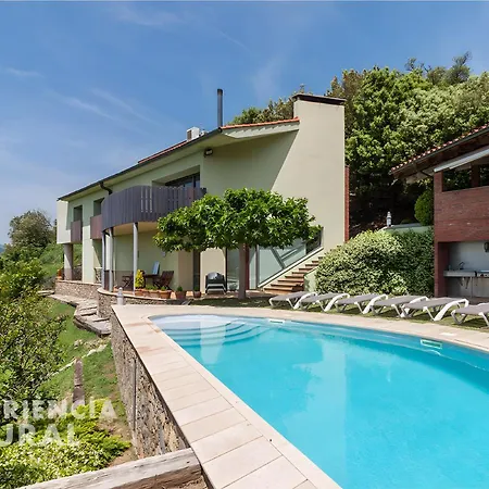 Casa D'aiguanegra Holiday home